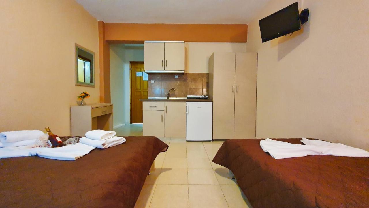 Villa Pirofani Sarti Ngoại thất bức ảnh