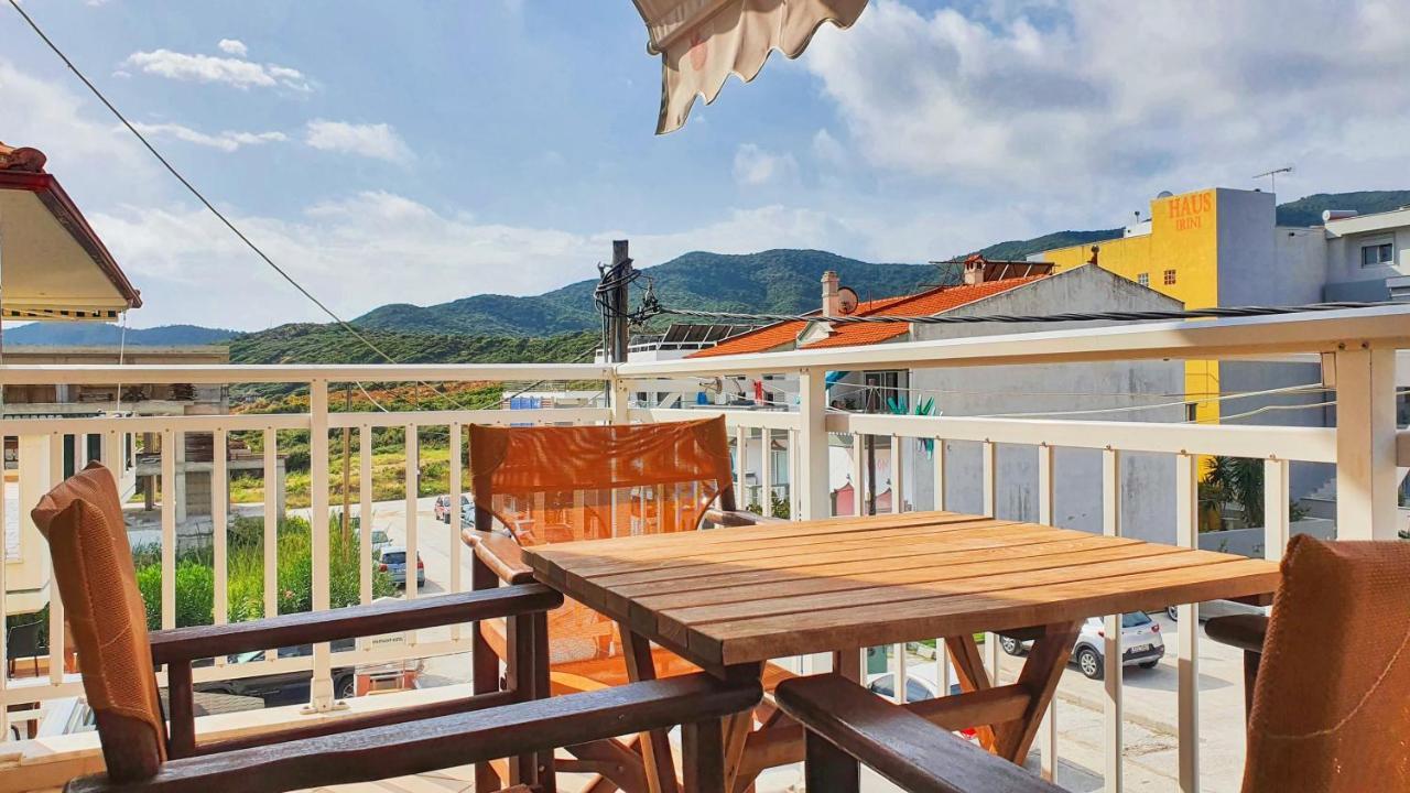Villa Pirofani Sarti Ngoại thất bức ảnh